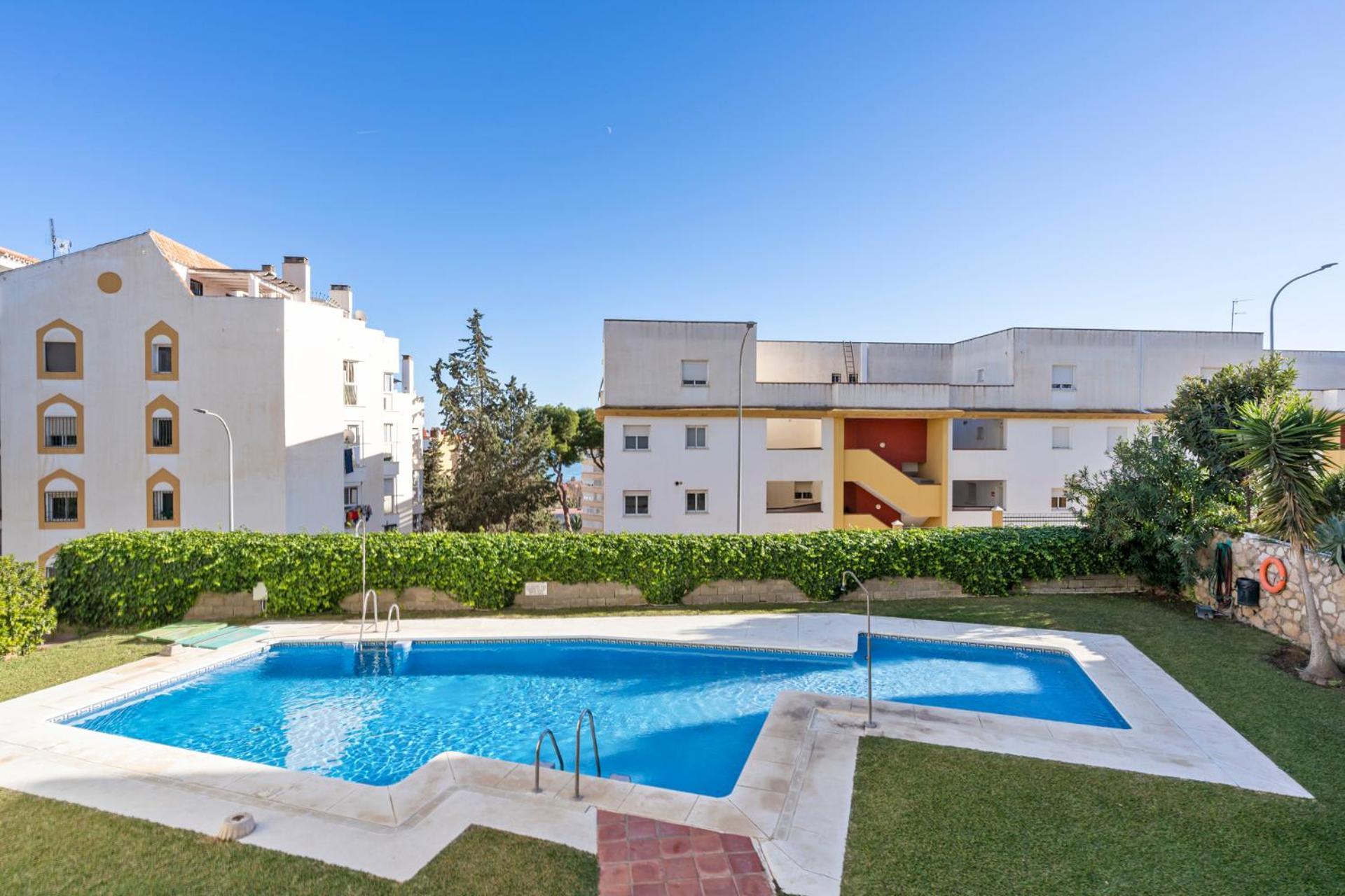 Cozy Retreat Near By Costarentals - Ref 78 *